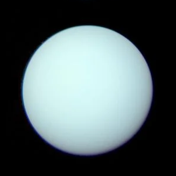 Uranus' blue sky